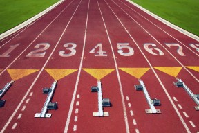 2026世界盃賽程-三分雨下到宇宙？库里G2狂破纪录，赛况扑朔迷离引爆全网热议！